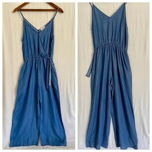 Brand new, Cropped jumpsuit size medium